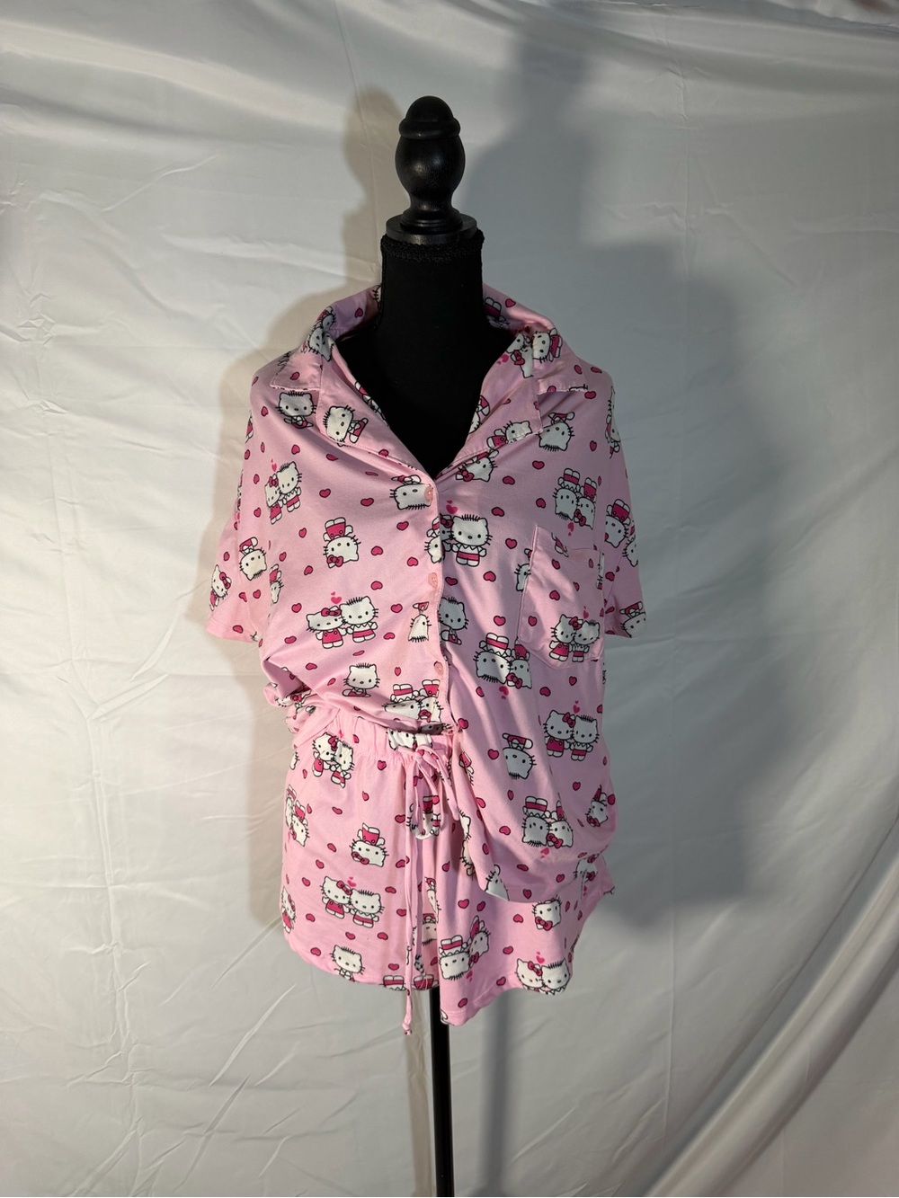 Hello Kitty Light Pink Short Sleeve Pajama Set with Drawstring